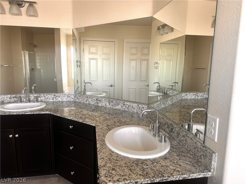 5380 Jade Crystal Avenue Las Vegas NV 89146
