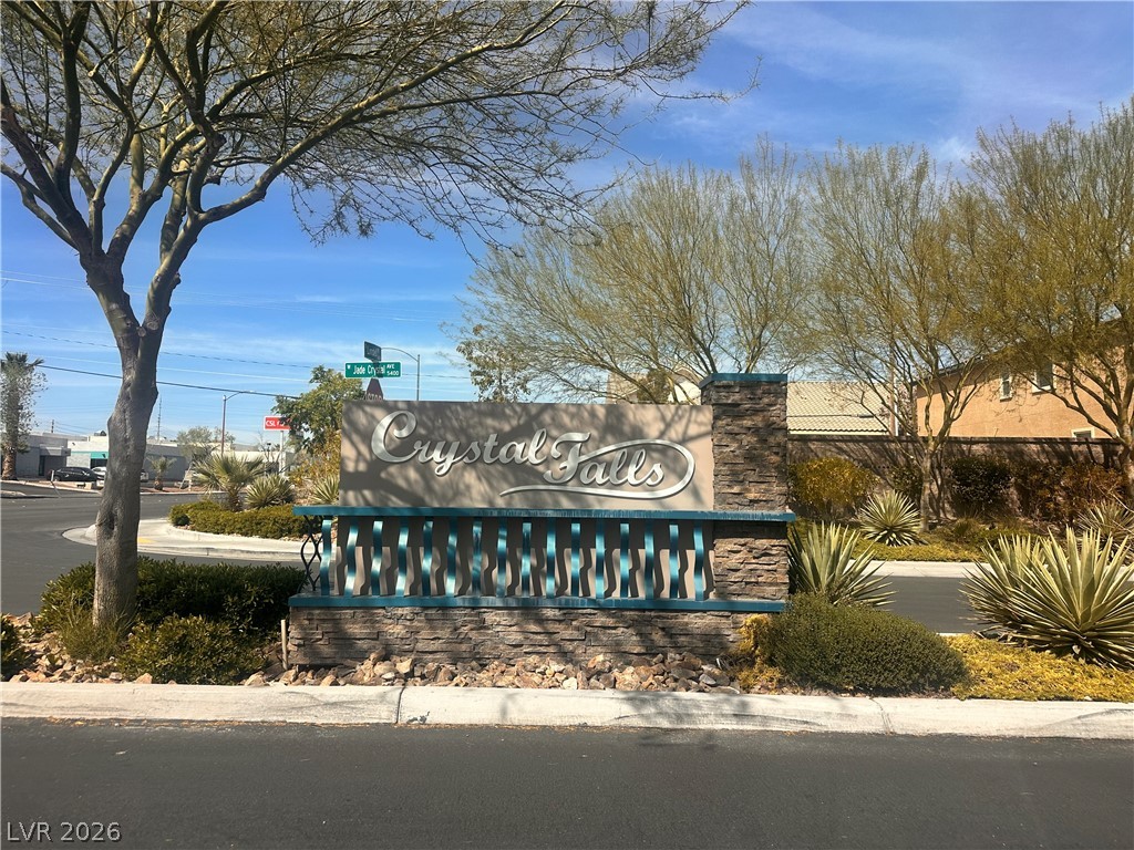 5380 Jade Crystal Avenue Las Vegas NV 89146