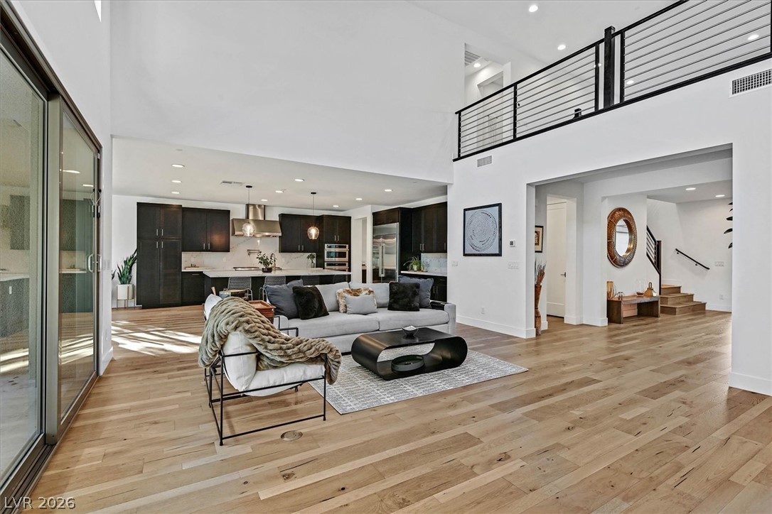 10287 Meridian Hill Avenue Las Vegas NV 89135