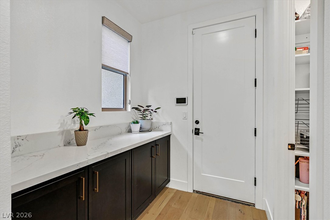 10287 Meridian Hill Avenue Las Vegas NV 89135