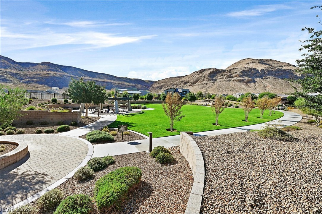 10287 Meridian Hill Avenue Las Vegas NV 89135