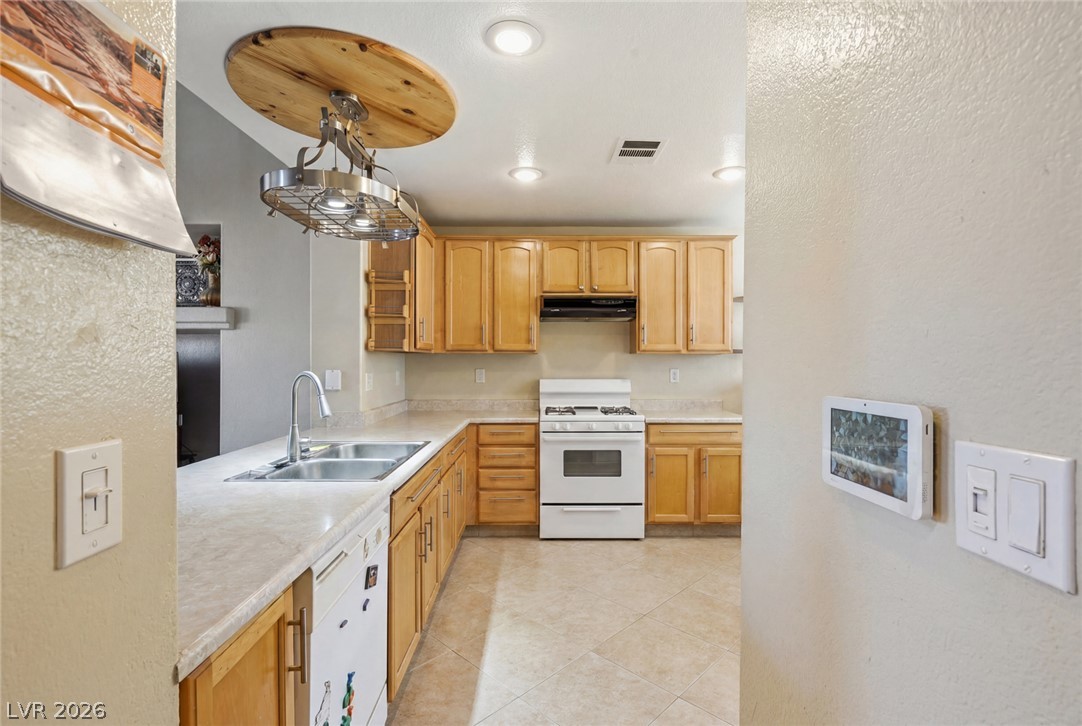 3731 Canary Creek Avenue North Las Vegas NV 89031