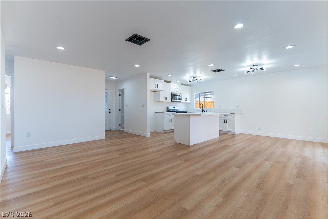 34 Del Amo Drive Las Vegas NV 89110