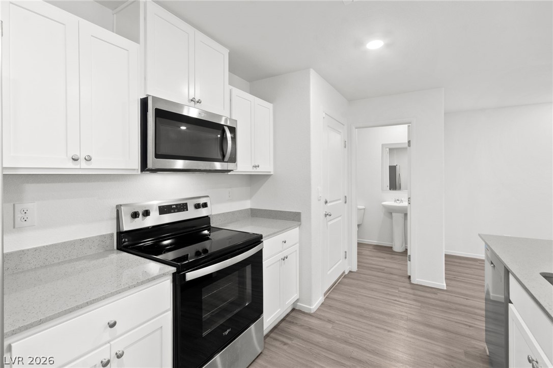 9932 Bumblebee Hills Street Las Vegas NV 89141