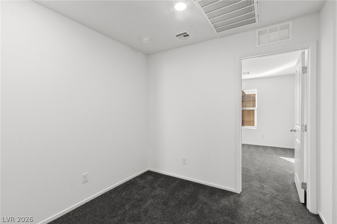 9932 Bumblebee Hills Street Las Vegas NV 89141
