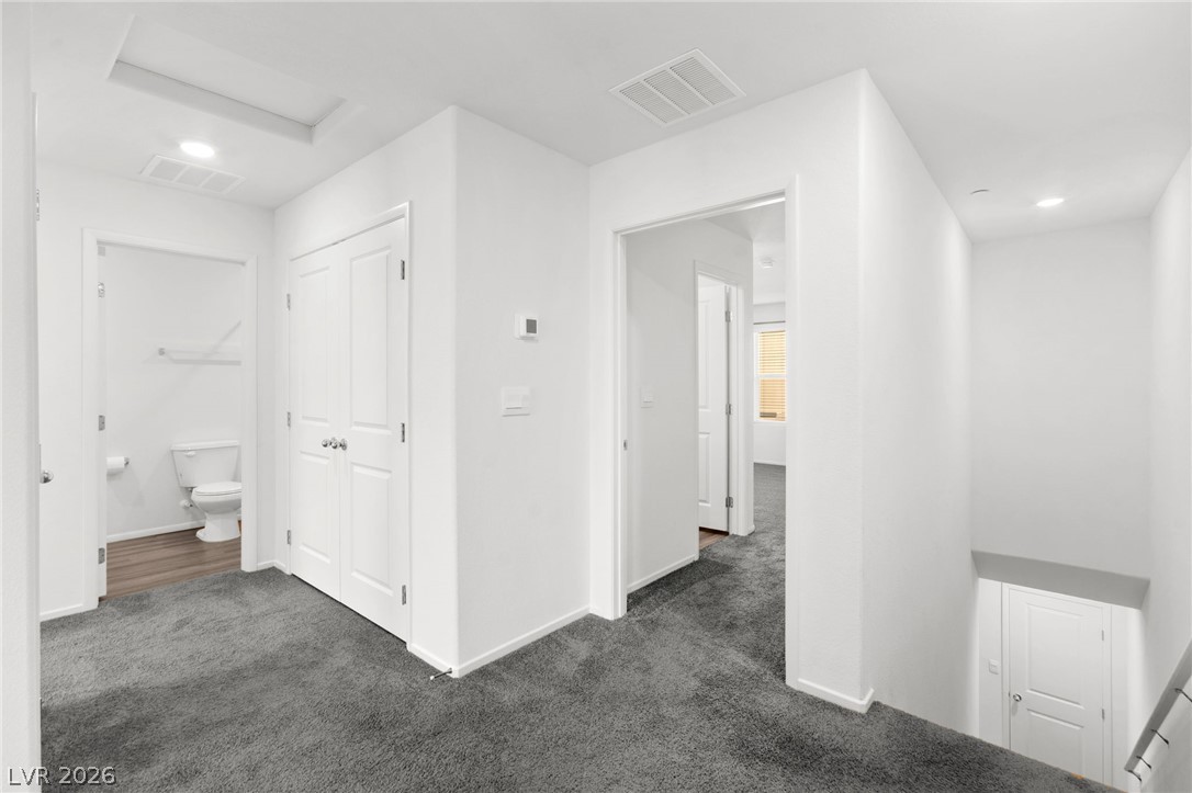 9932 Bumblebee Hills Street Las Vegas NV 89141