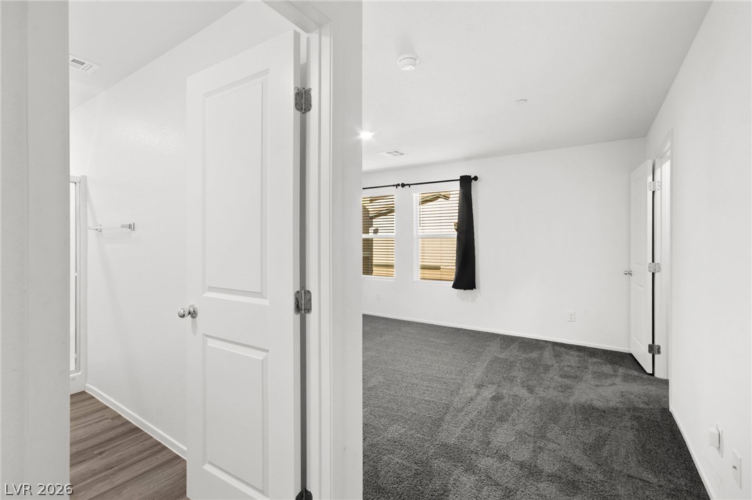 9932 Bumblebee Hills Street Las Vegas NV 89141