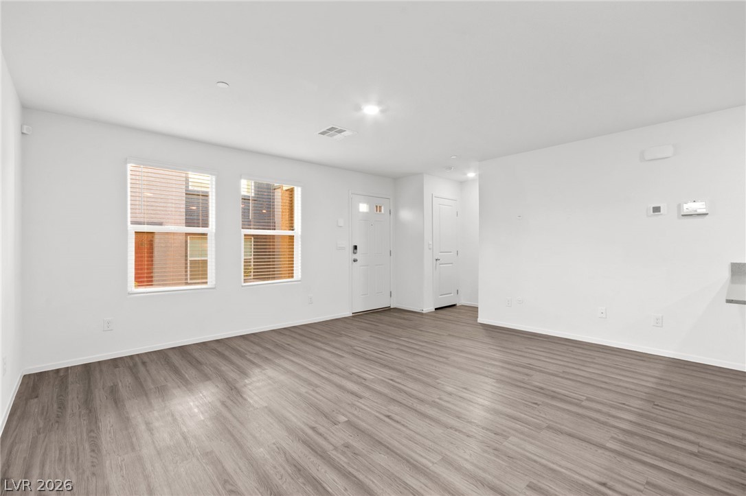 9932 Bumblebee Hills Street Las Vegas NV 89141