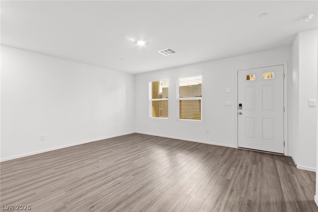 9932 Bumblebee Hills Street Las Vegas NV 89141
