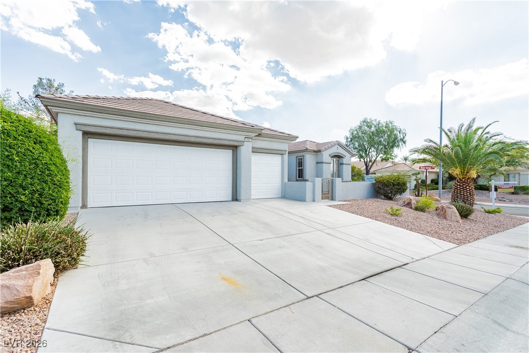 2589 Evansville Avenue Henderson NV 89052
