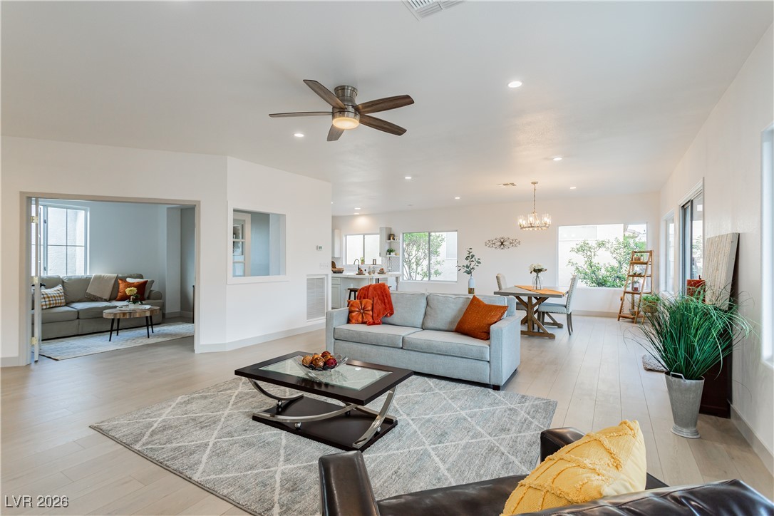 2589 Evansville Avenue Henderson NV 89052