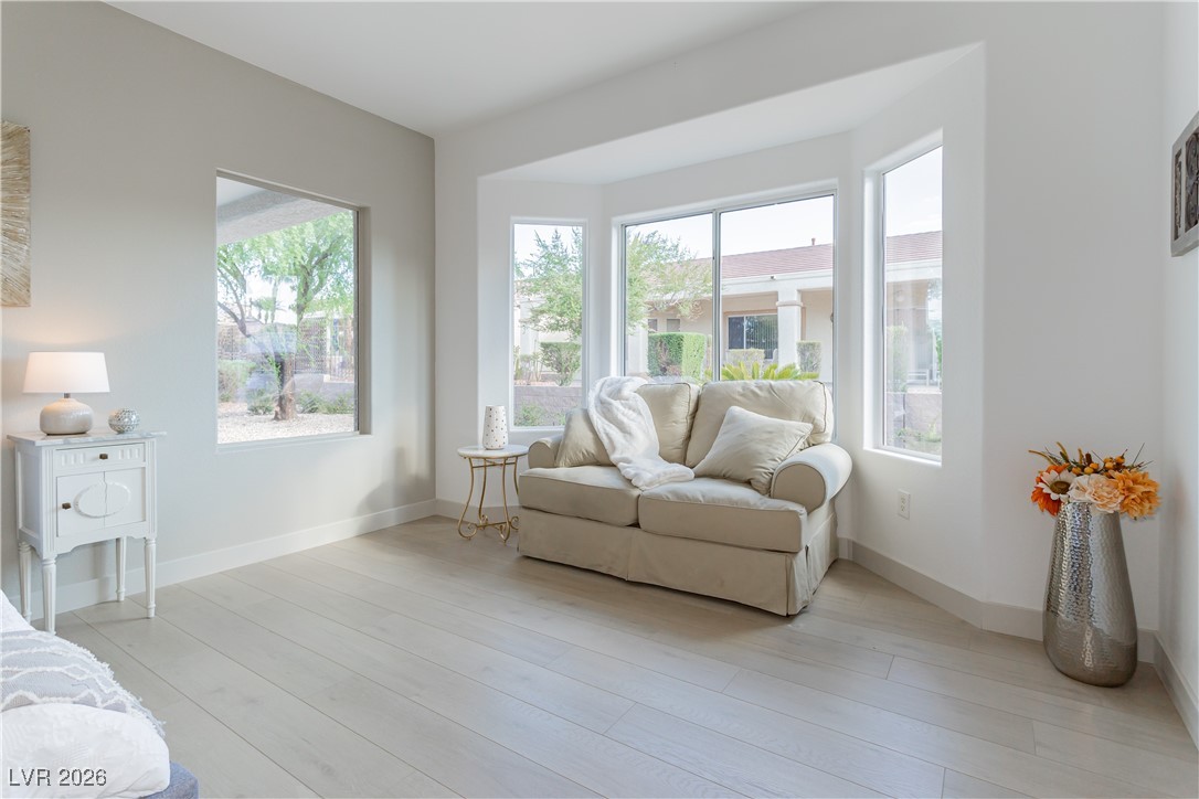 2589 Evansville Avenue Henderson NV 89052