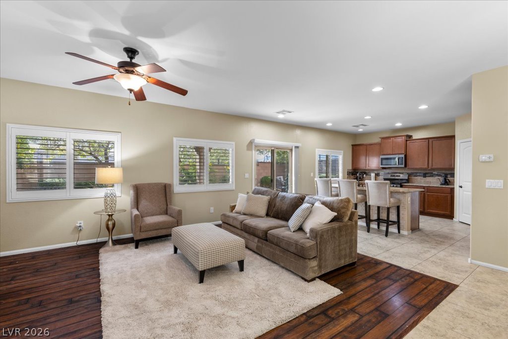 9181 Bright Blue Sky Avenue Las Vegas NV 89166