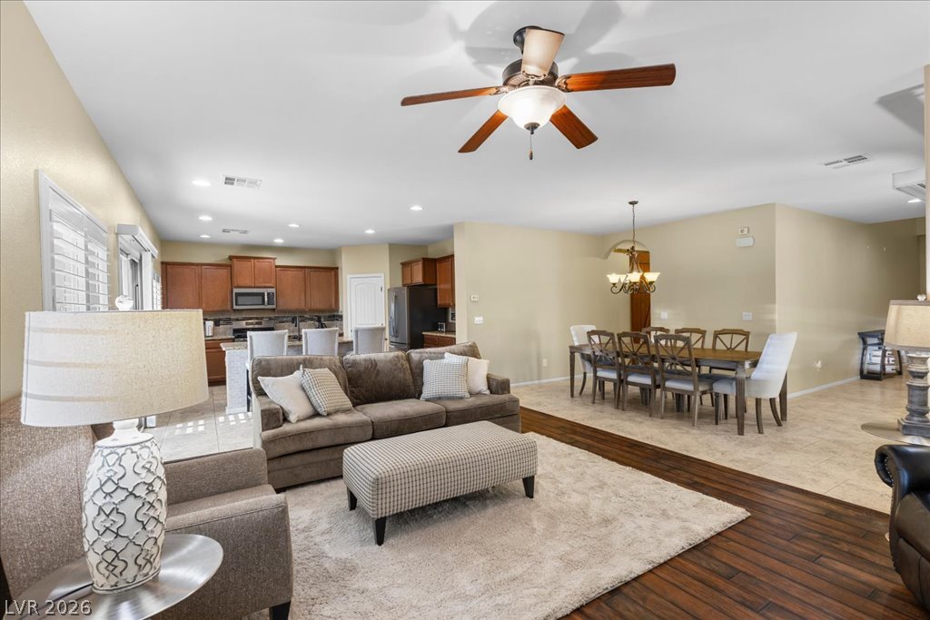 9181 Bright Blue Sky Avenue Las Vegas NV 89166