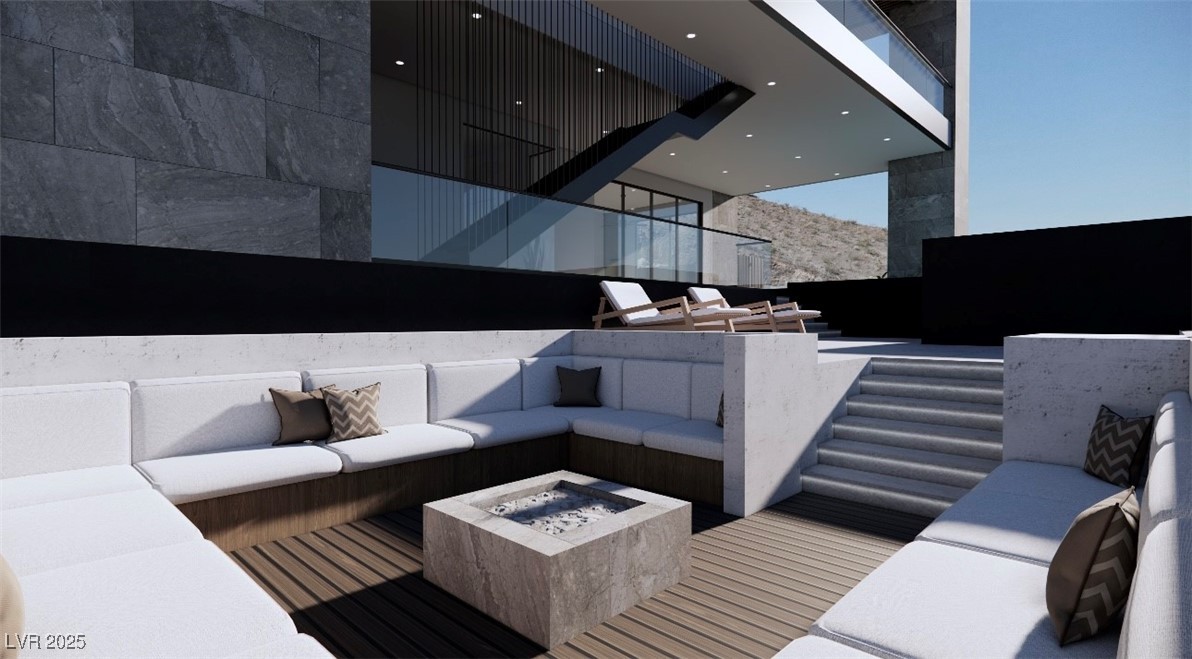 652 Dragon Peak Henderson NV 89012