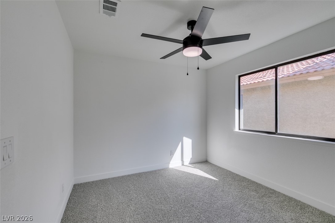 2429 Charteroak Street Las Vegas NV 89108