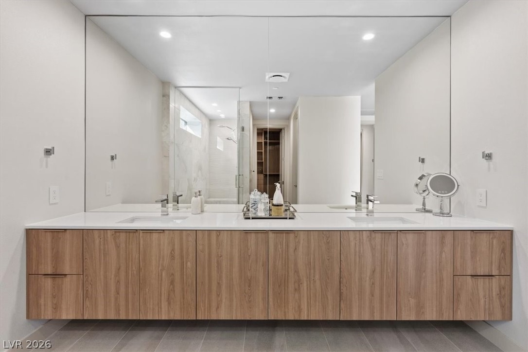 40 Heron Harbour Drive Henderson NV 89011