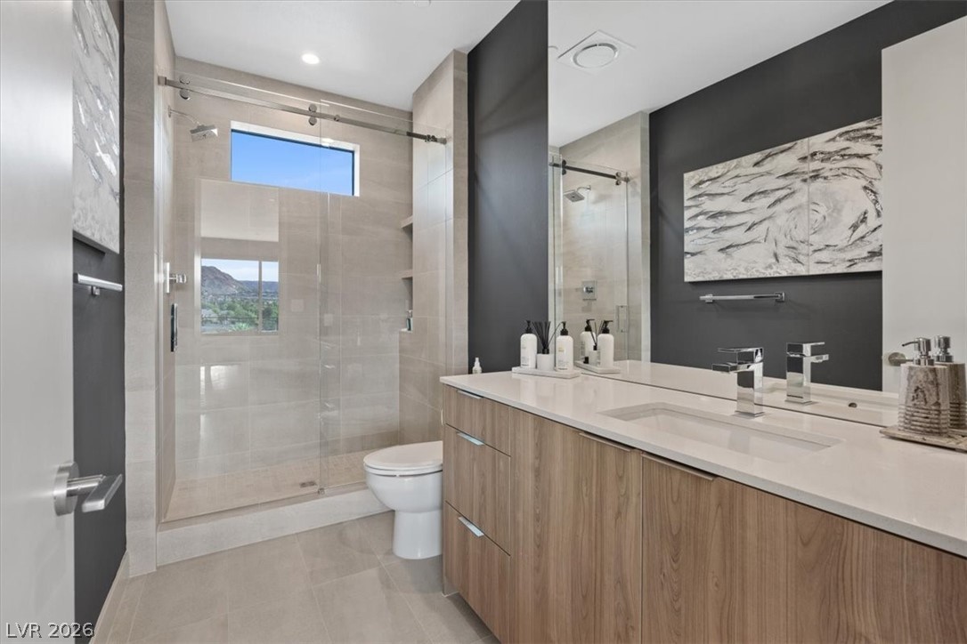 40 Heron Harbour Drive Henderson NV 89011