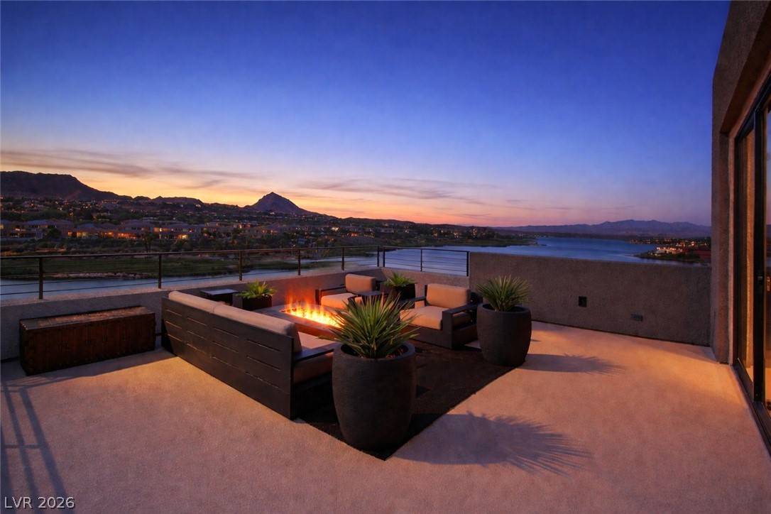 40 Heron Harbour Drive Henderson NV 89011