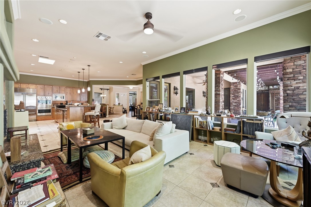 2753 Vikings Cove Lane Las Vegas NV 89117