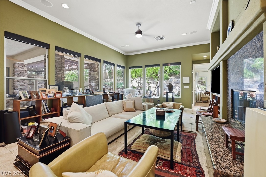 2753 Vikings Cove Lane Las Vegas NV 89117