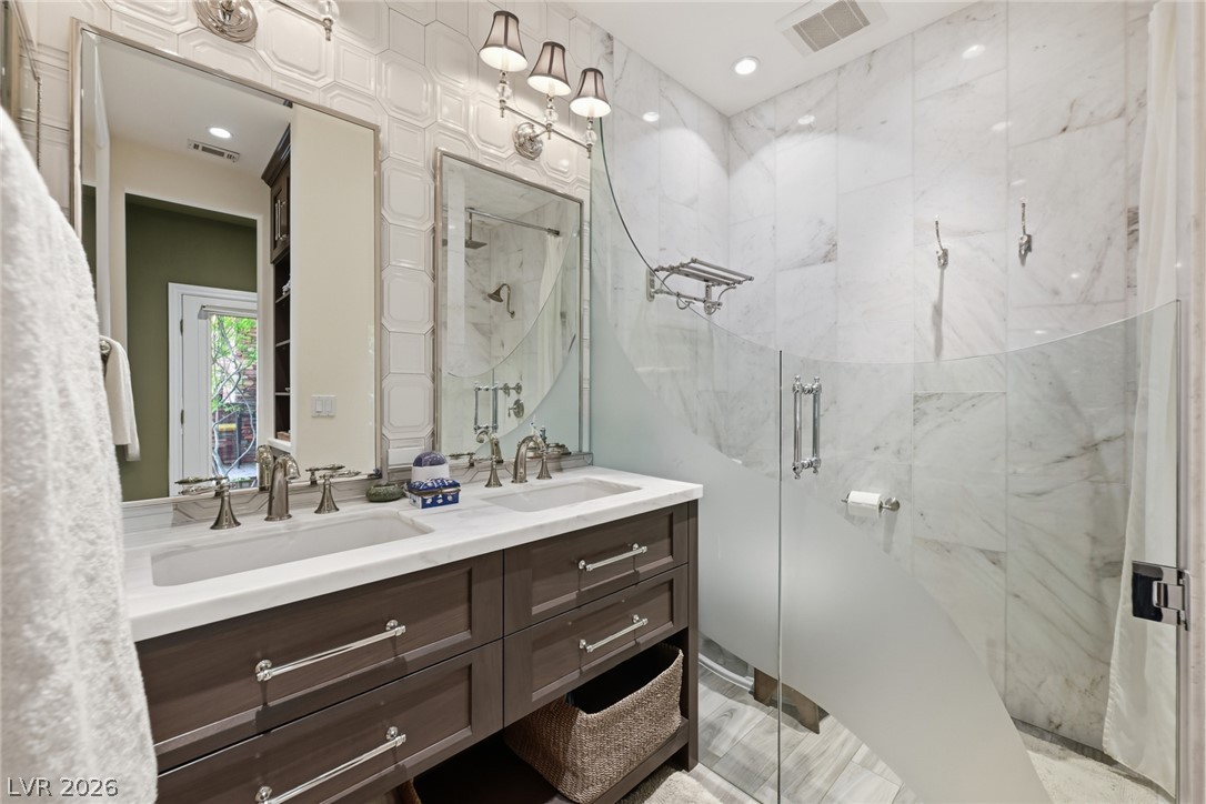2753 Vikings Cove Lane Las Vegas NV 89117