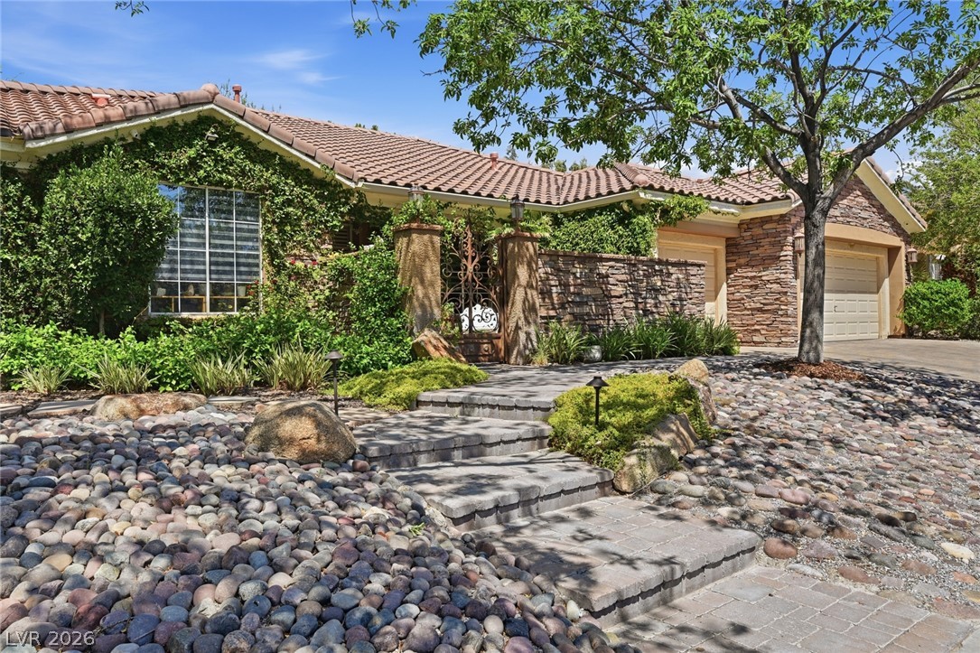 2753 Vikings Cove Lane Las Vegas NV 89117