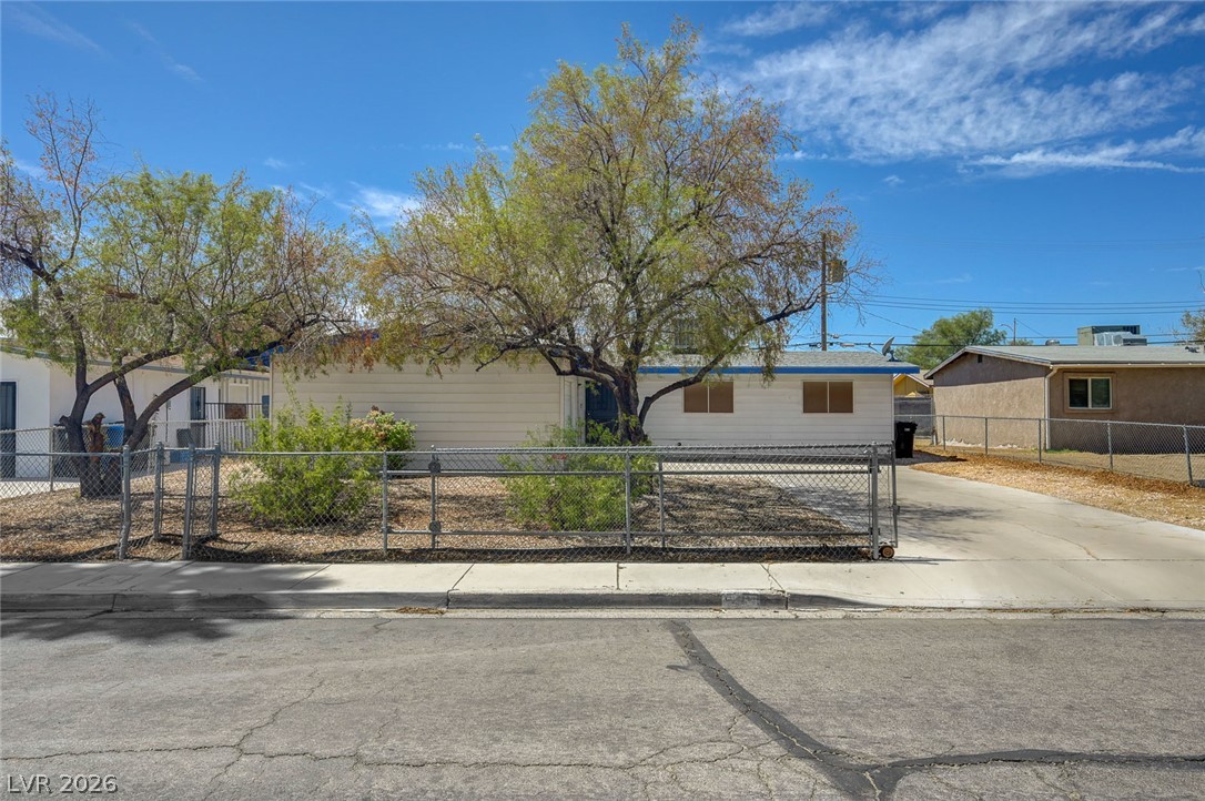 1209 Helen Avenue North Las Vegas NV 89030