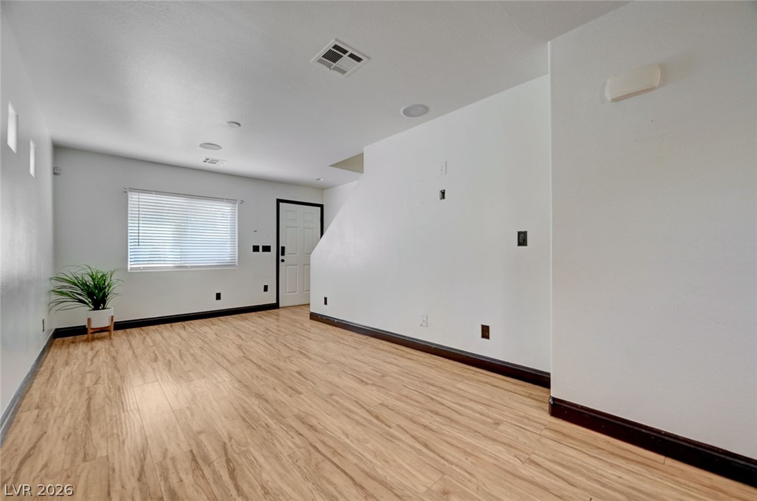 4756 Arroyo Seco Avenue Las Vegas NV 89156