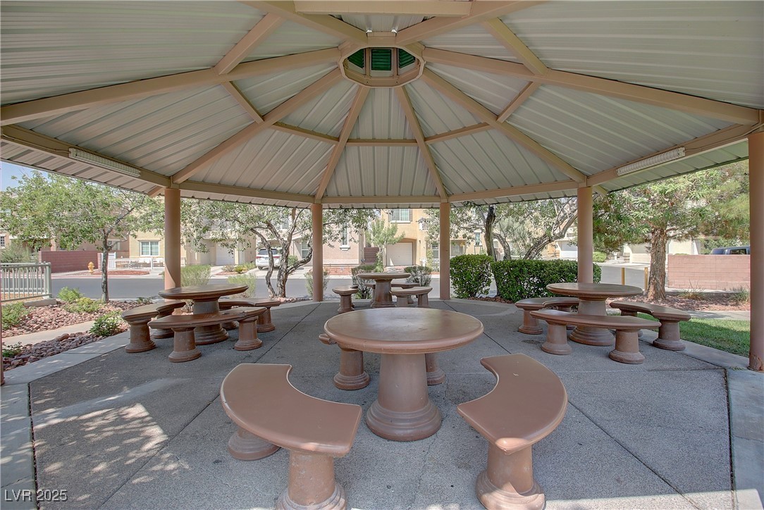 6584 Cotsfield Avenue Las Vegas NV 89139