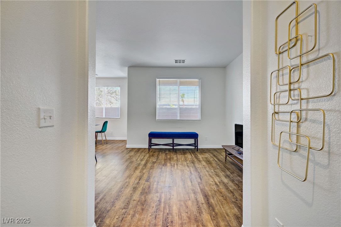 6584 Cotsfield Avenue Las Vegas NV 89139