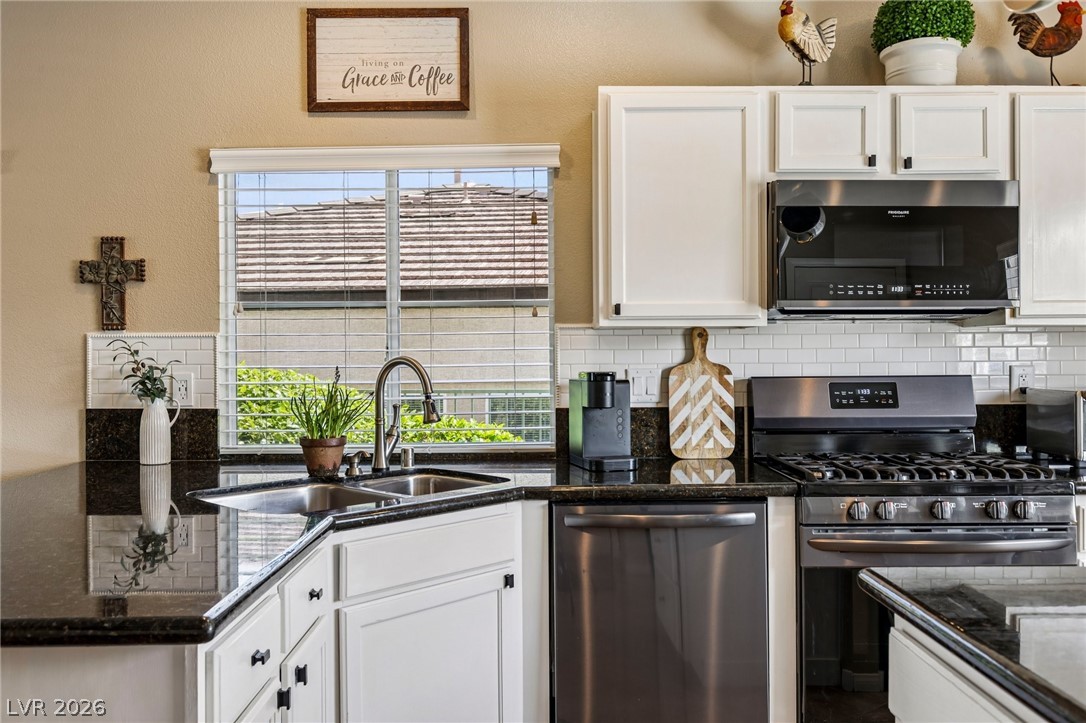 10528 India Hawthorn Avenue Las Vegas NV 89144