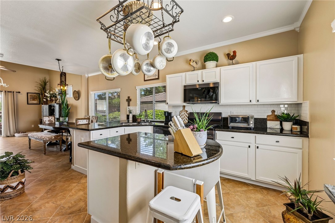 10528 India Hawthorn Avenue Las Vegas NV 89144