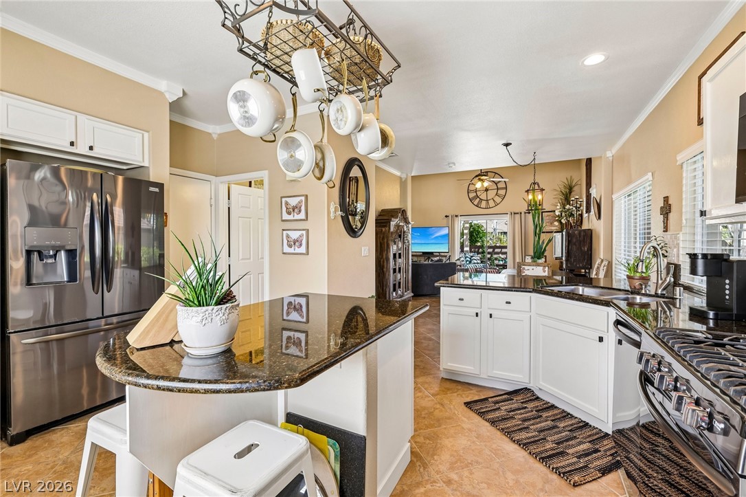 10528 India Hawthorn Avenue Las Vegas NV 89144
