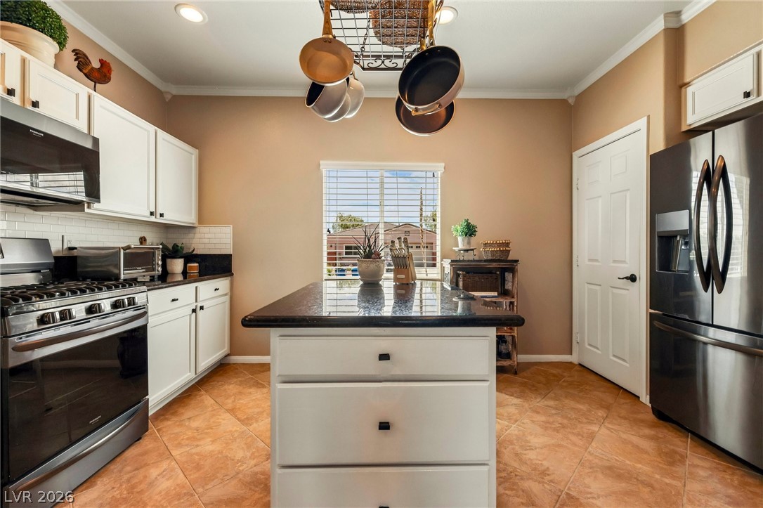 10528 India Hawthorn Avenue Las Vegas NV 89144