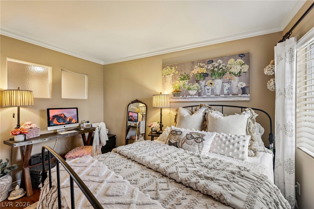 10528 India Hawthorn Avenue Las Vegas NV 89144