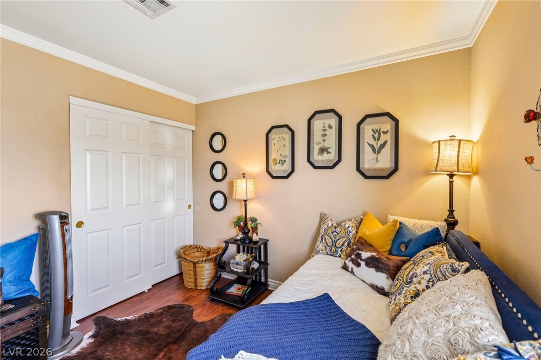 10528 India Hawthorn Avenue Las Vegas NV 89144