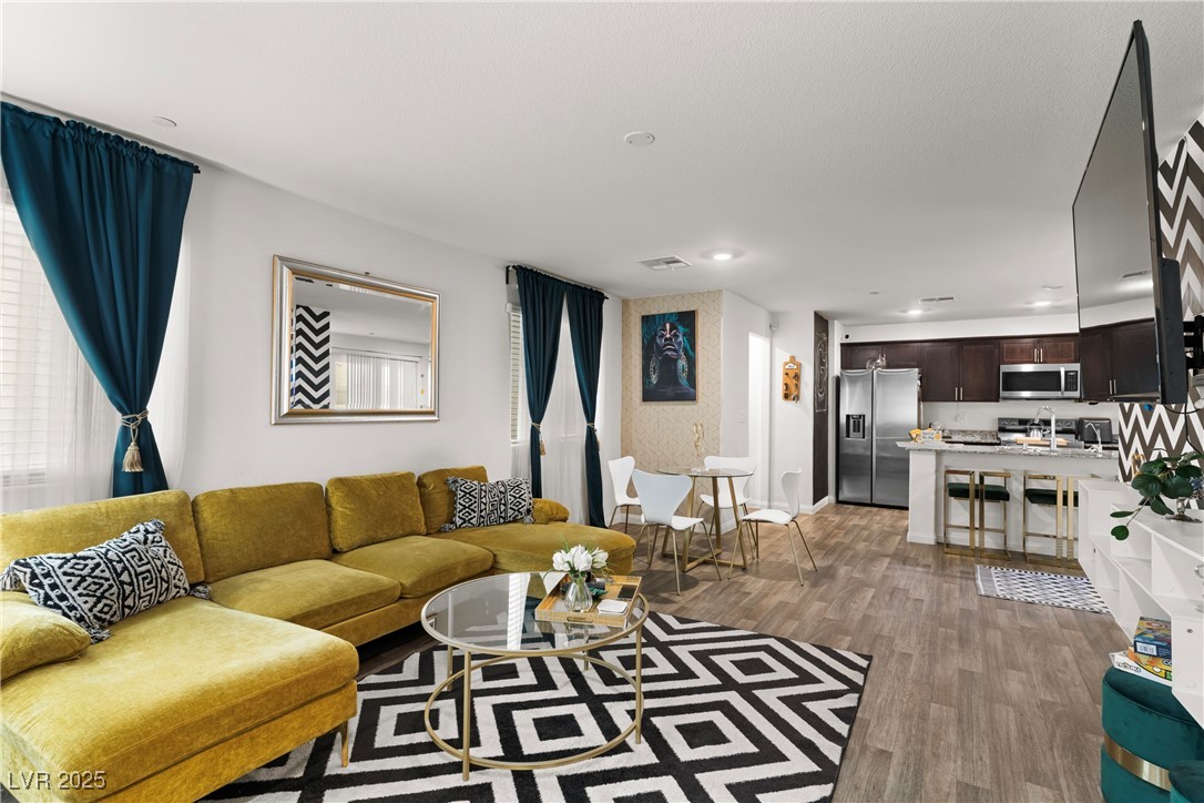 6956 Crimson Shadow Street North Las Vegas NV 89086
