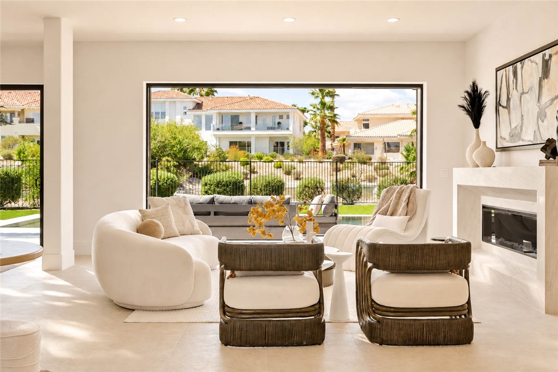 2221 Glenbrook Way Las Vegas NV 89117