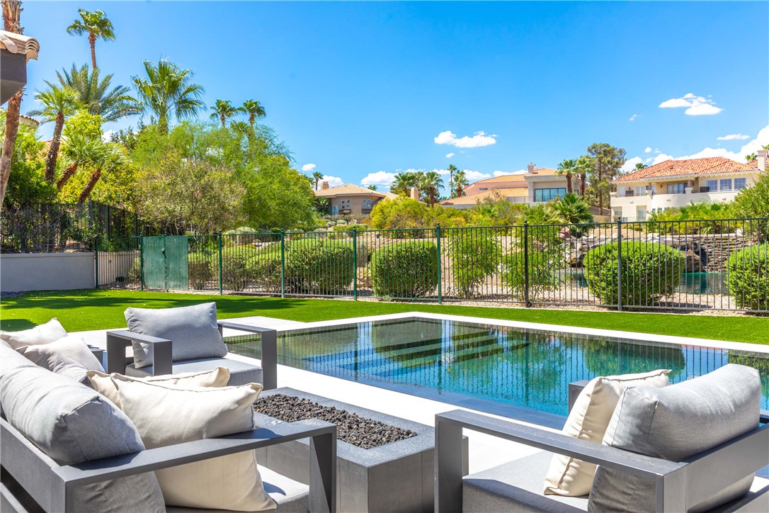 2221 Glenbrook Way Las Vegas NV 89117
