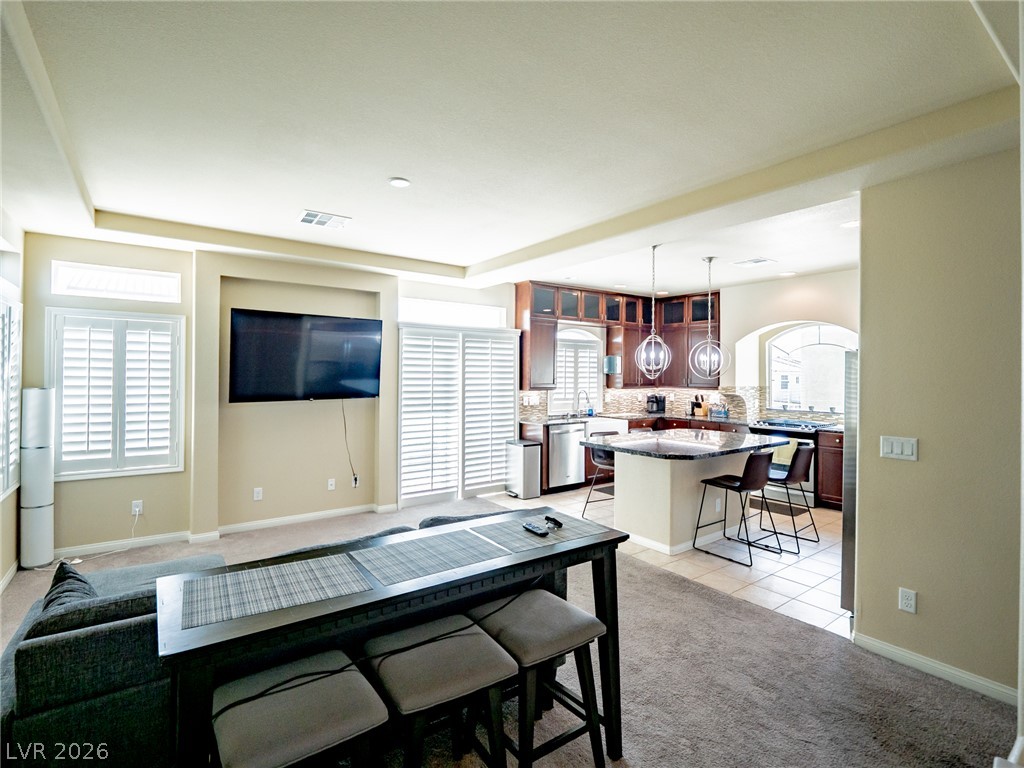 8104 Russell Creek Court Las Vegas NV 89139