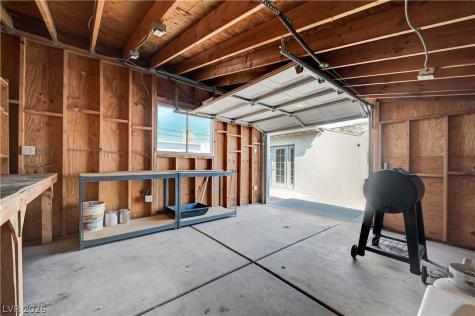 20 Laswell Street Henderson NV 89015