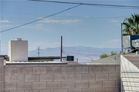 20 Laswell Street Henderson NV 89015