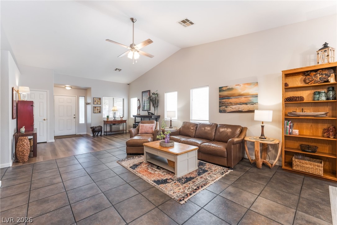 8225 Valley Stream Avenue Las Vegas NV 89131