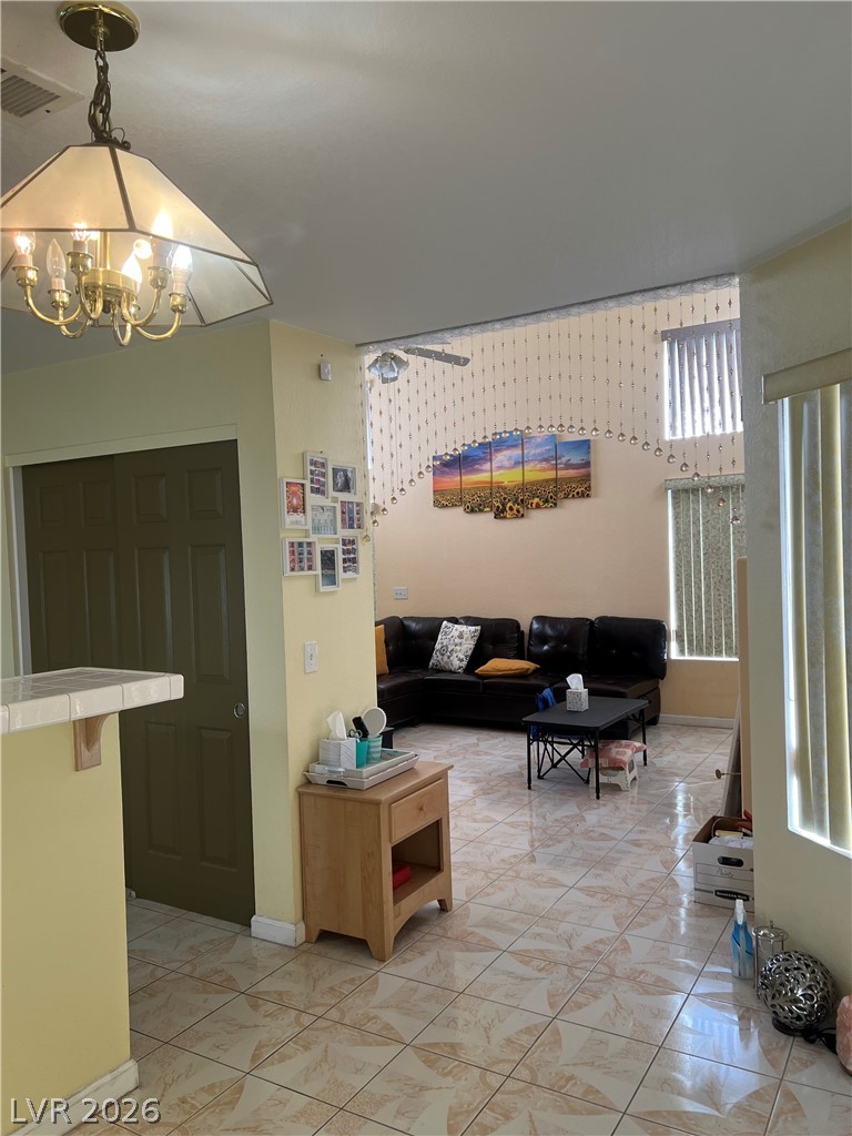 2567 Raywood Street Las Vegas NV 89142