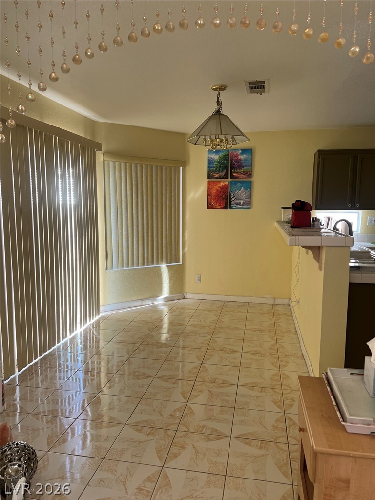 2567 Raywood Street Las Vegas NV 89142