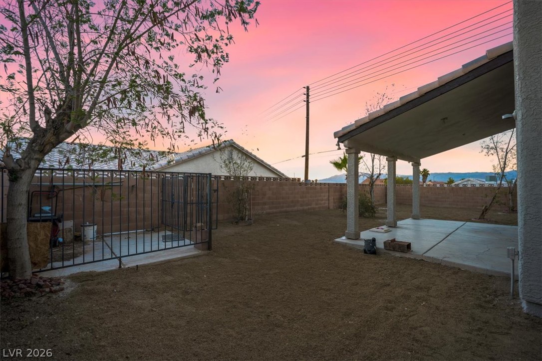 2383 Monterey Pine Drive Las Vegas NV 89156
