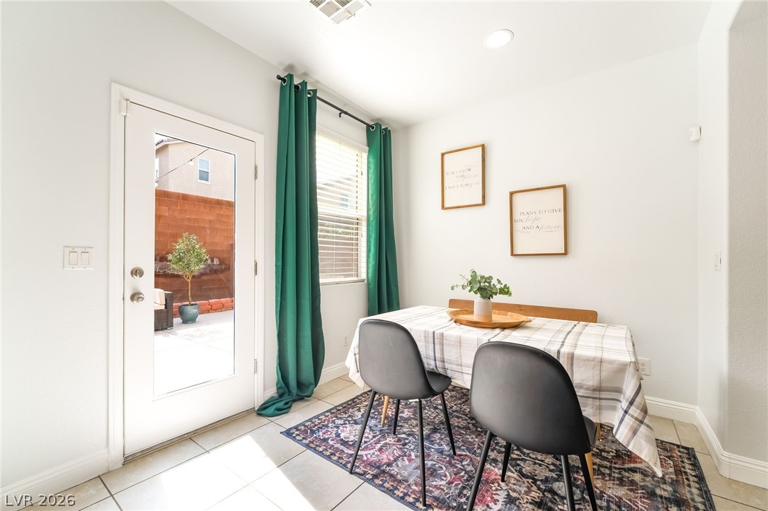 7403 Benlomond Avenue Las Vegas NV 89179