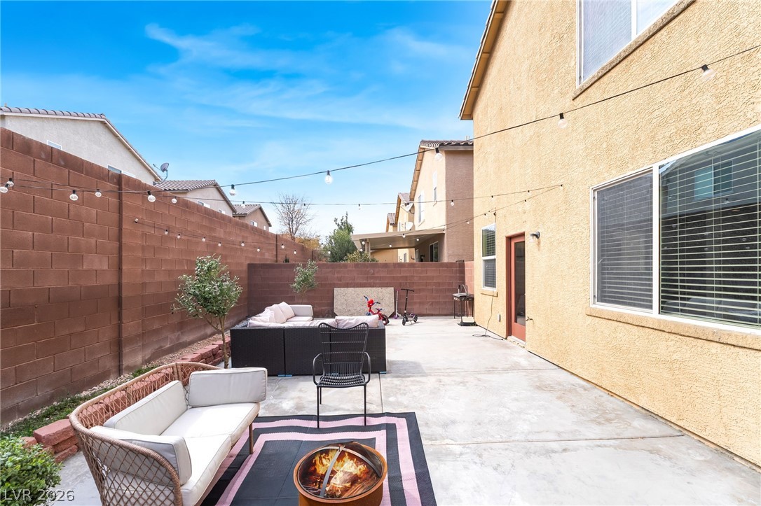 7403 Benlomond Avenue Las Vegas NV 89179