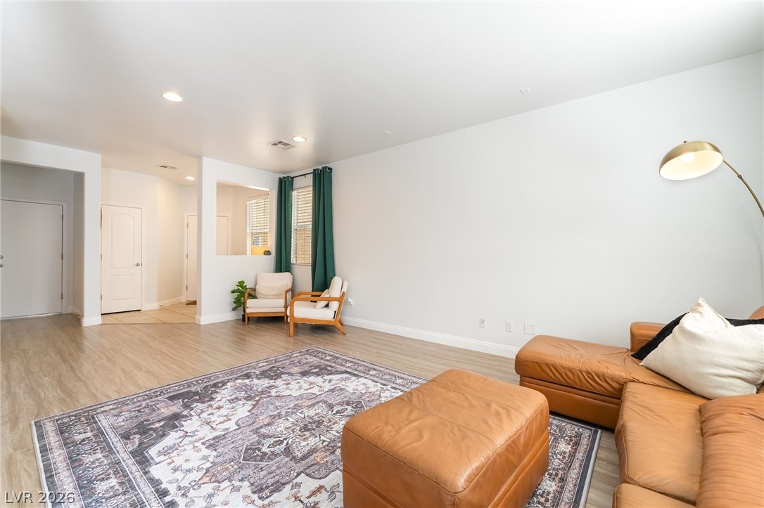 7403 Benlomond Avenue Las Vegas NV 89179